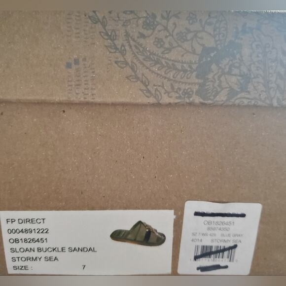 Free People Sandal Sloan Buckle Size 7 and 7.5 Blue (Stormy Sea) NIB - Picture 8 of 8